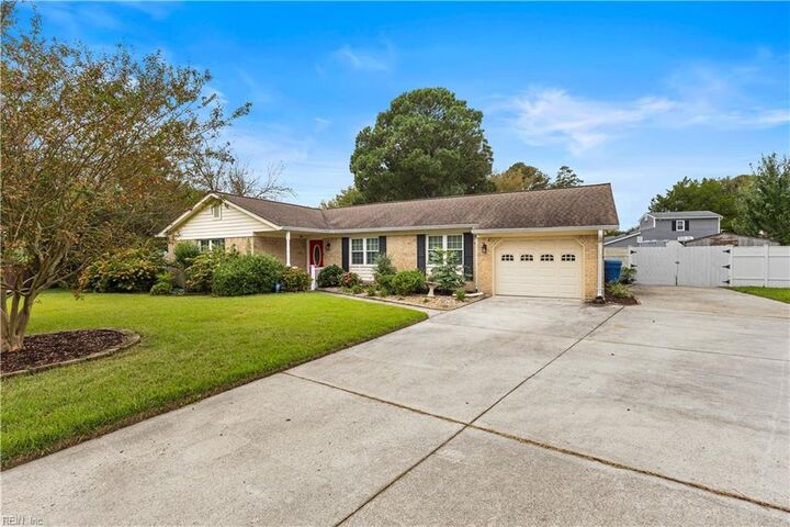 Property Photo:  208 Tice Ct  VA 23462 