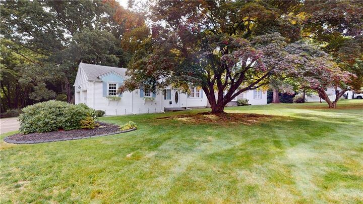 Property Photo:  96 Paterson Avenue  RI 02886 