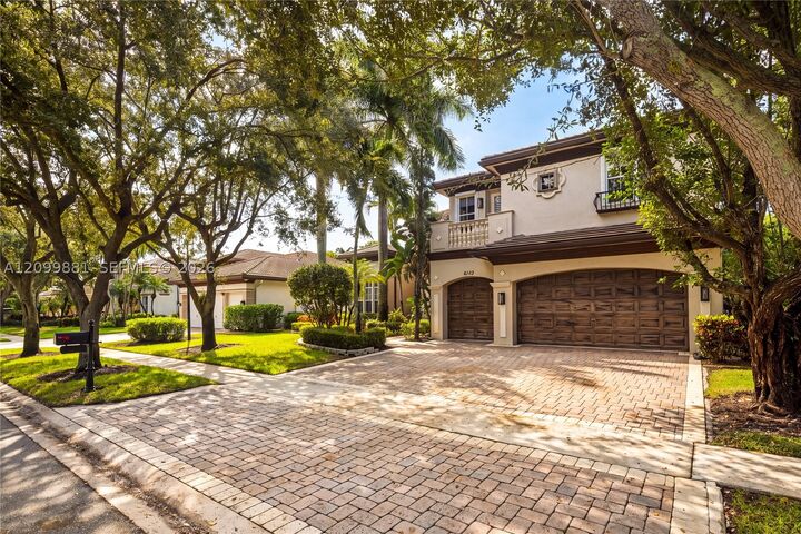 Property Photo: 6159 S Via Venetia S FL 33484