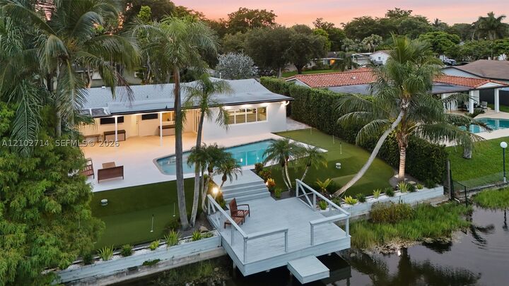 Property Photo:  1721 NW 114th Ave  FL 33026 