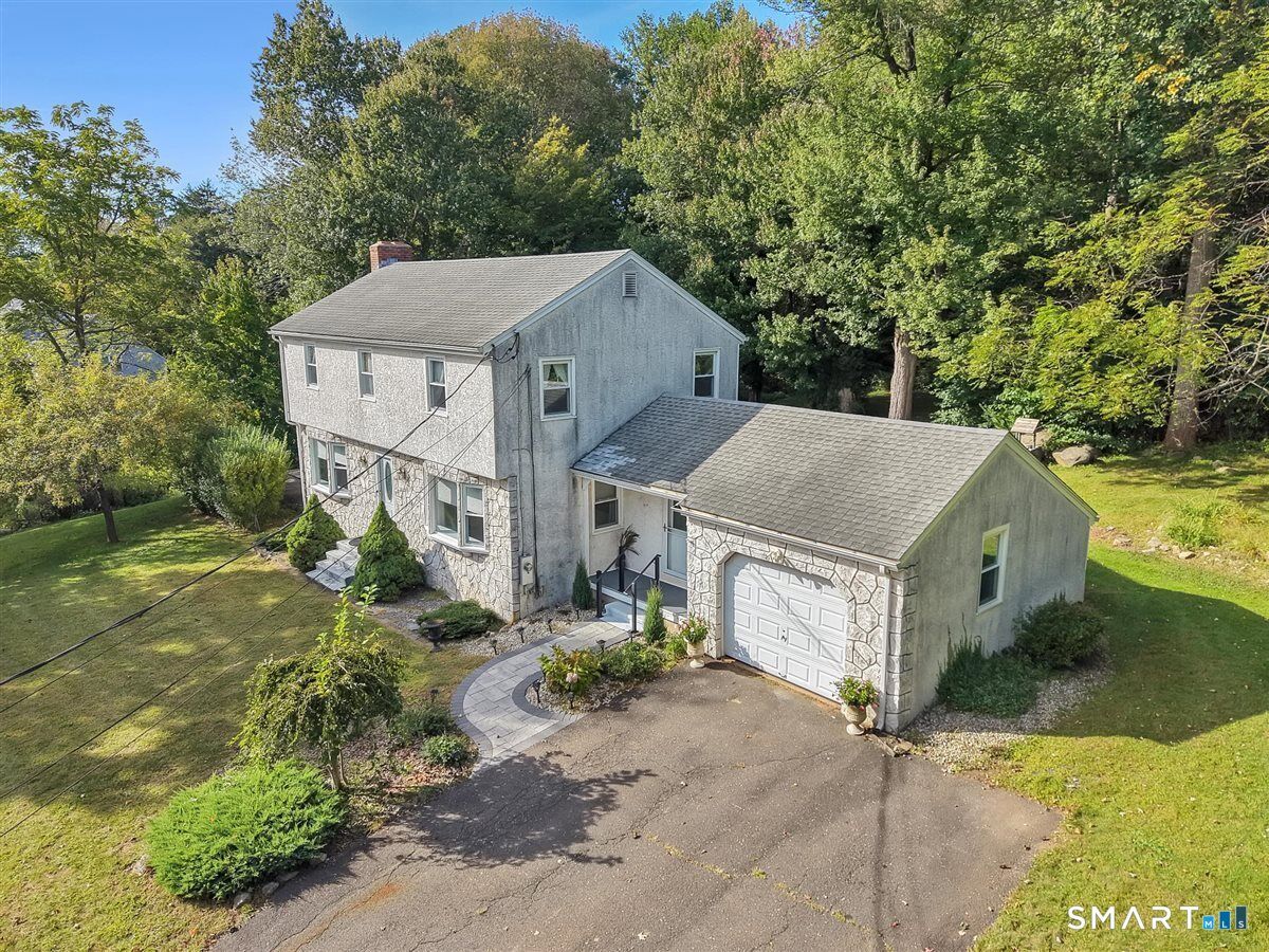 Property Photo: 132 Pepperidge Road CT 06480