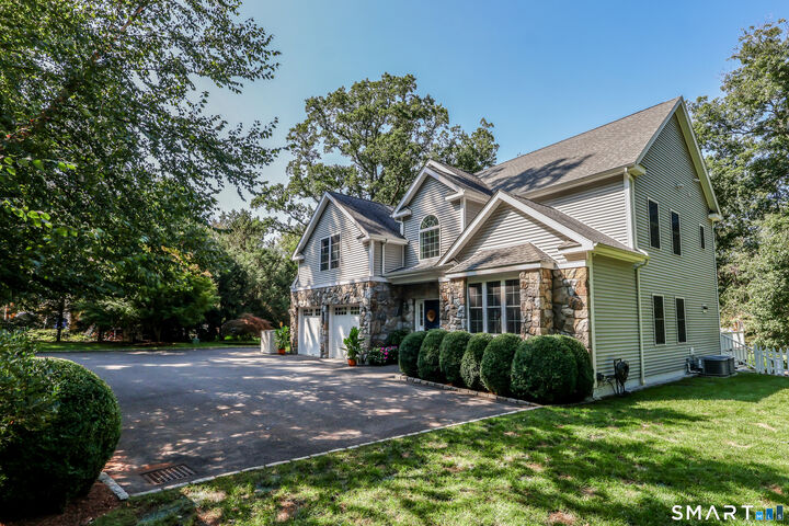 Property Photo:  105 Perry Avenue  CT 06850 