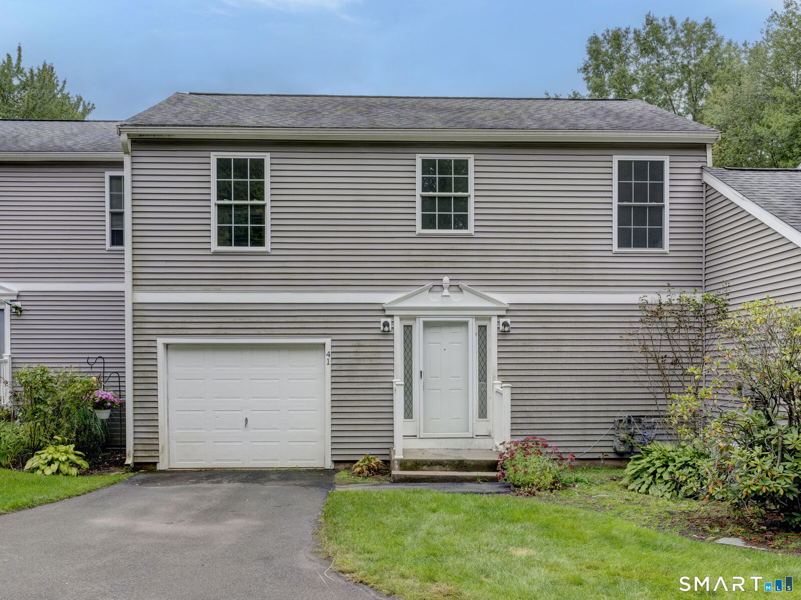 Property Photo:  41 Tamarack Drive 41  CT 06002 