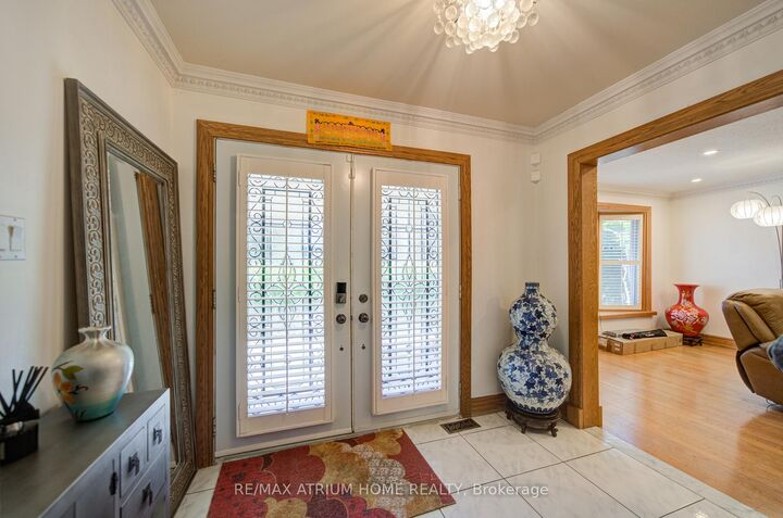 Property Photo:  8 Patrick Boulevard  ON M2J 3K8 