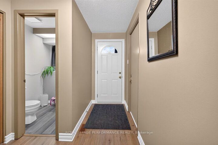 Property Photo:  6816 Bilberry Drive 93  ON K1C 3R4 