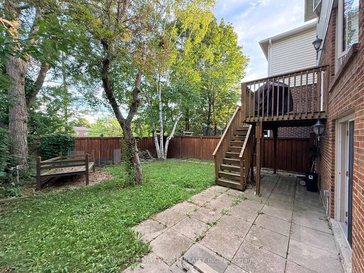 Property Photo:  39 Aberfeldy Crescent Bsmt  ON L3T 4C1 