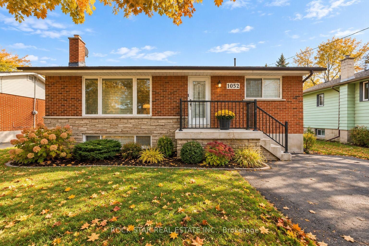 Property Photo: 1052 Fennell Avenue E Lower ON L8T 1R6