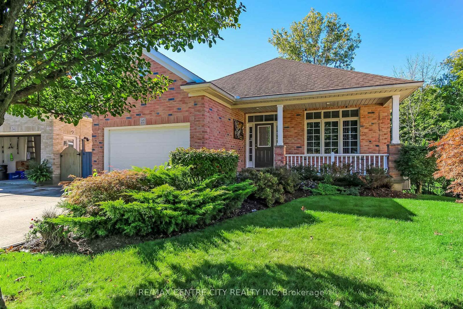 Property Photo:  22 Harrington Crescent  ON N5R 6J1 