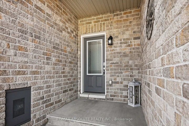 Property Photo:  96 Bellwood Drive  ON K7S 0H7 