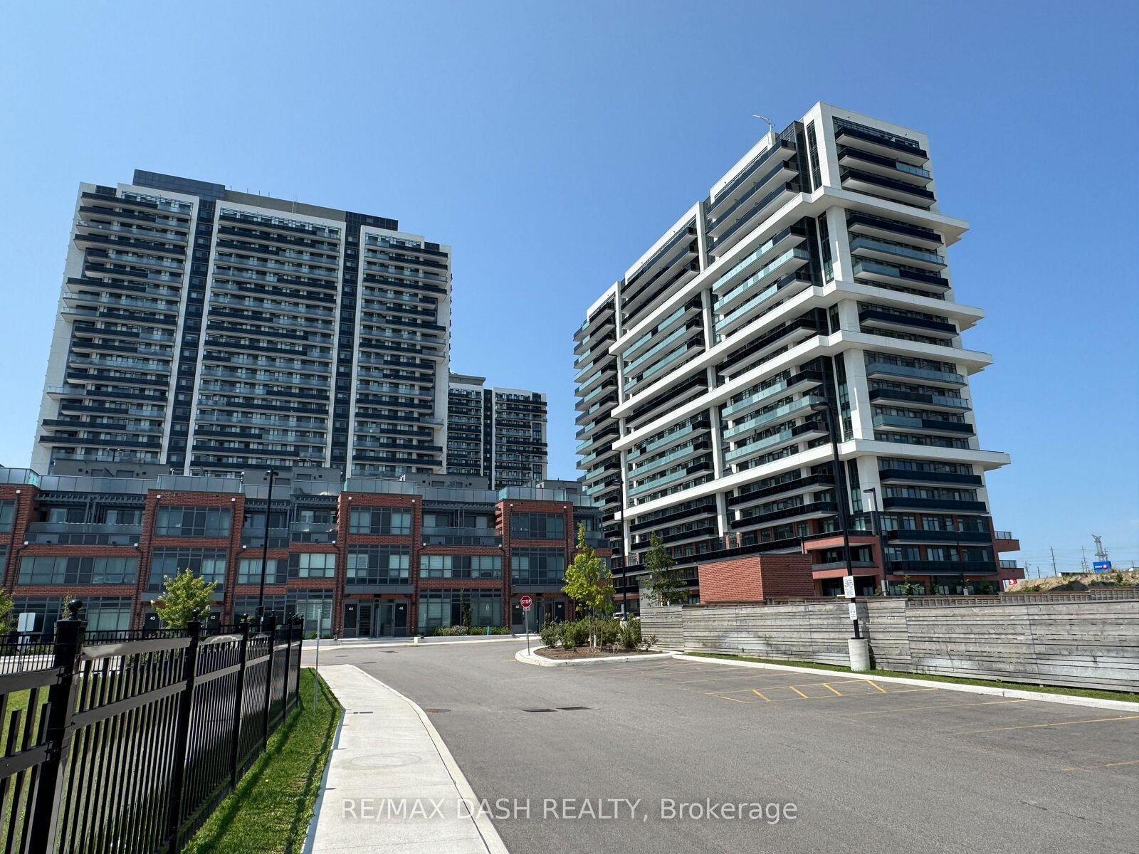Property Photo: 2545 Simcoe Street N 1838 ON L1L 0W3