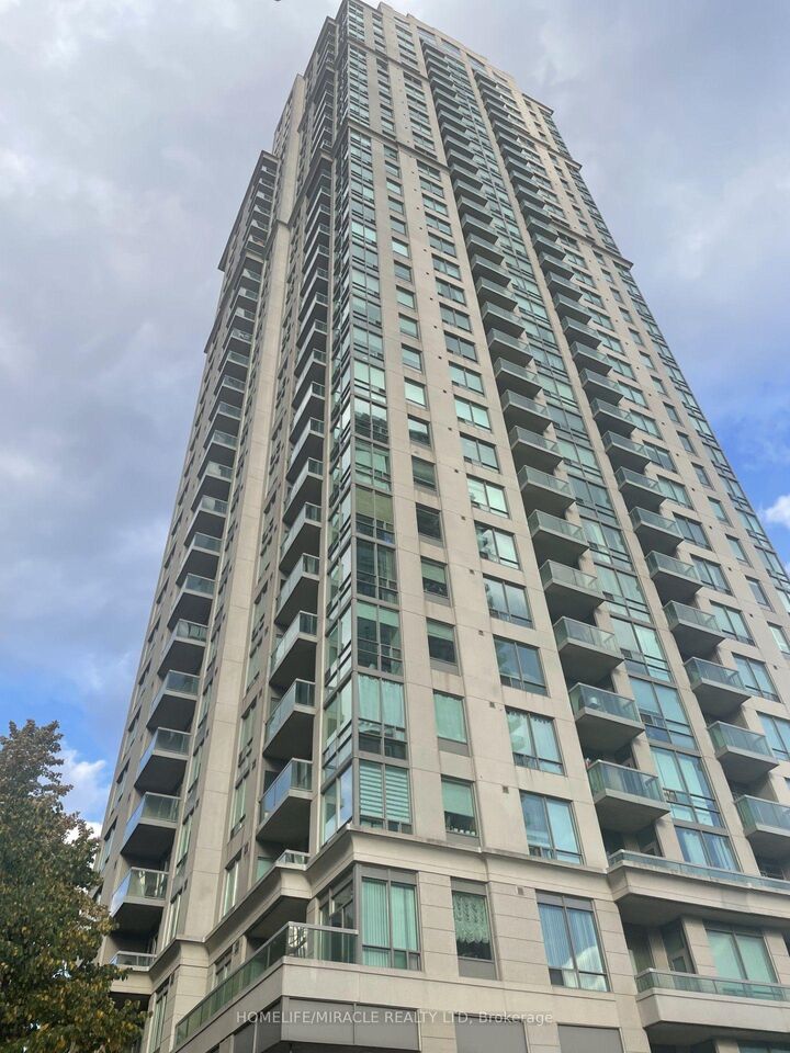 Property Photo:  3504 Hurontario Street 2108  ON L5B 0B9 