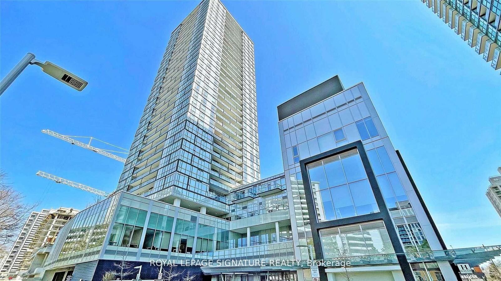 Property Photo: 5180 Yonge Street Uph03 ON M2N 5P6
