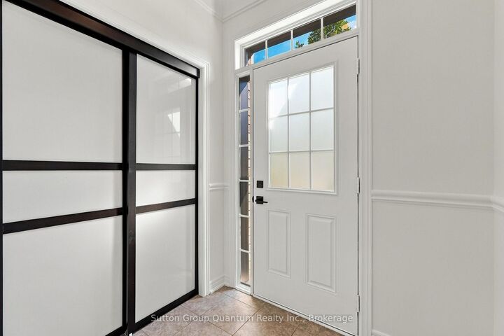 Property Photo:  2435 Montagne Avenue  ON L6M 0J4 