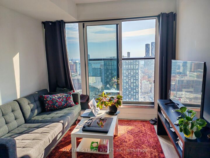 Property Photo:  181 Dundas Street E 4109  ON M5A 0N5 