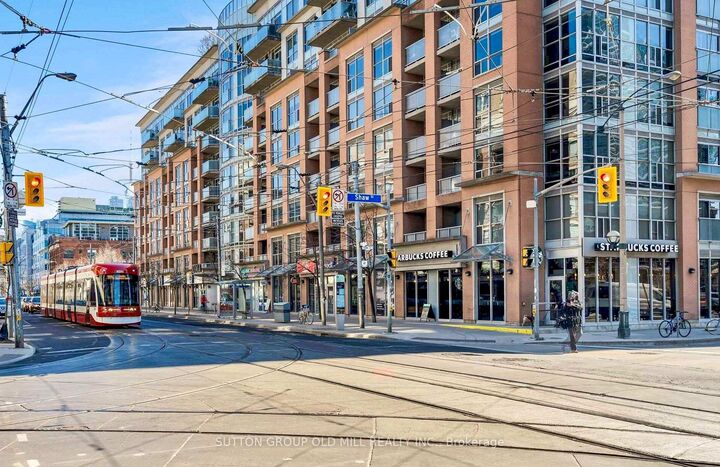 Property Photo:  1005 King Street W 201  ON M6K 3M8 