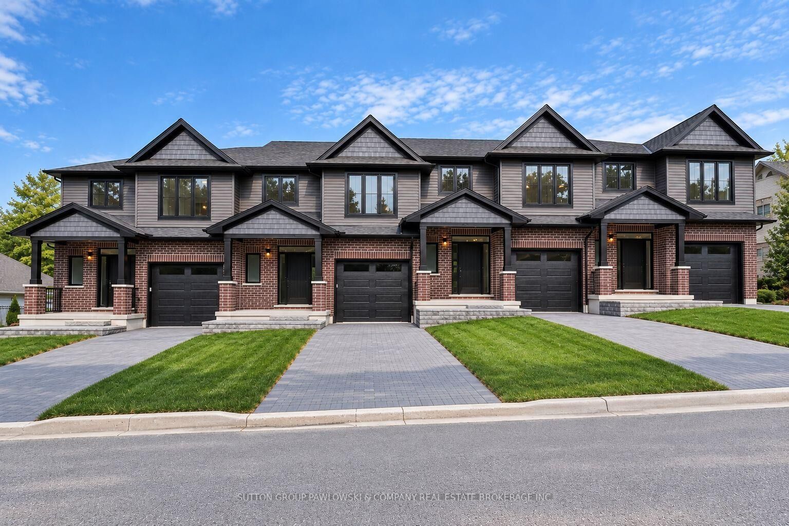 Property Photo:  414 Old Wonderland Road 27  ON N6K 3R2 