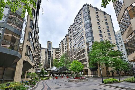 Property Photo:  211 Saint Patrick Street C-Ph 10  ON M5T 2Y9 