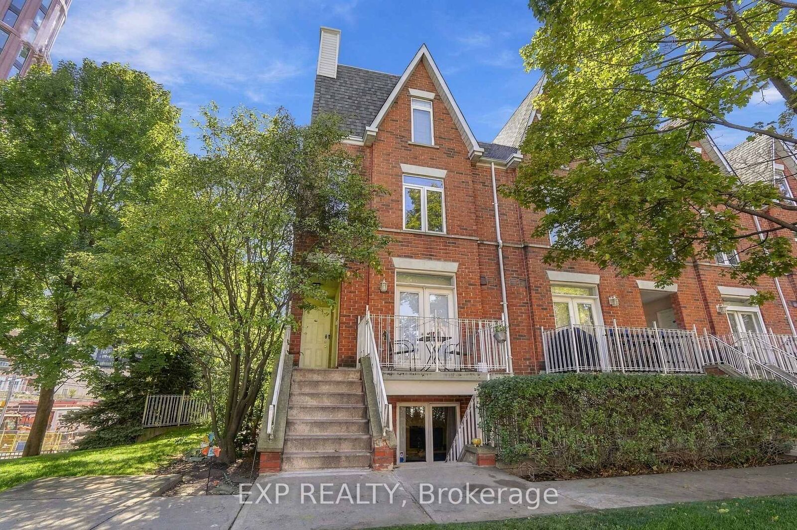 Property Photo:  1 Sudbury Street 101  ON M6J 3W6 