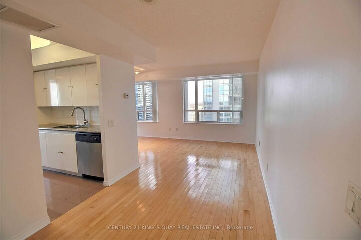 Property Photo: 155 Beecroft Road 2511 ON M2N 7C6