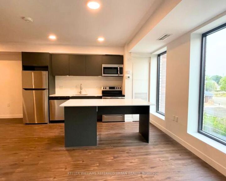Property Photo:  325 University Avenue W 316  ON K9A 3S9 