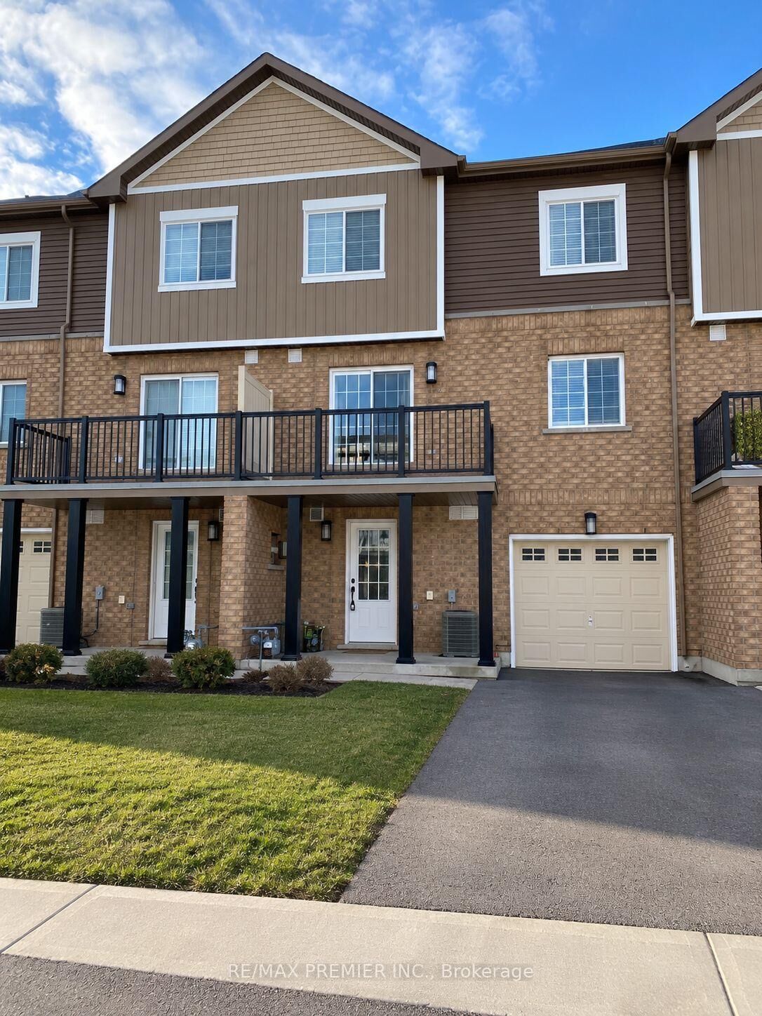 Property Photo:  6 Andean Lane  ON L9J 0J4 