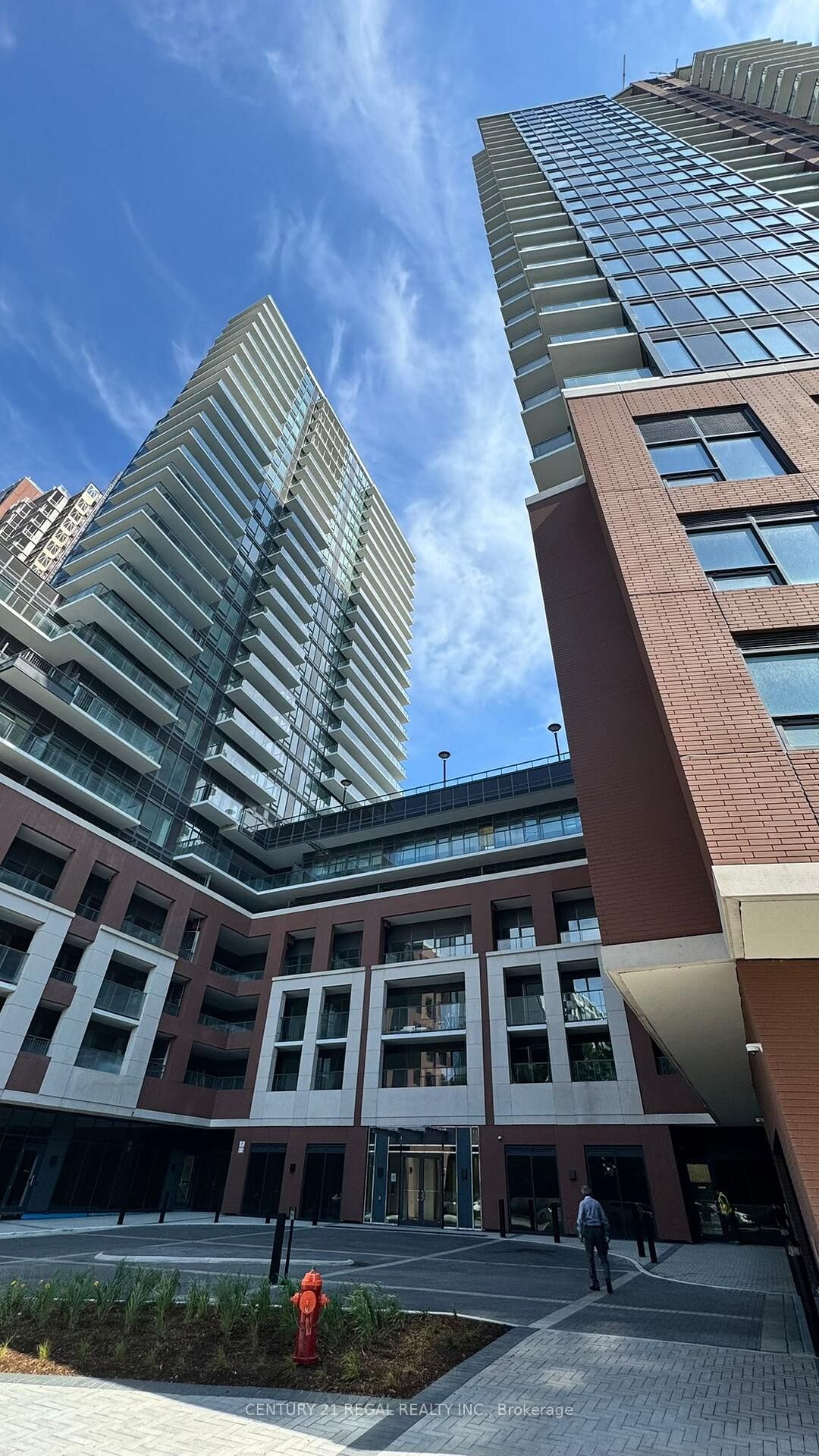 Property Photo:  4010 Eglinton Avenue W 417  ON M9A 0G5 