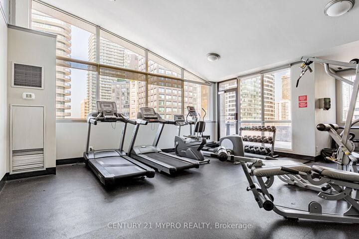 Property Photo:  555 Yonge Street 401  ON M4Y 3A6 