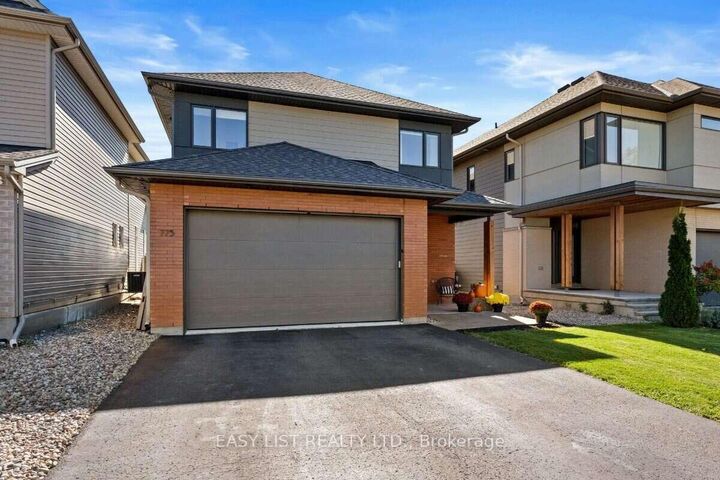 Photo de la propriété: 775 Carnelian Crescent ON K1X 0A8