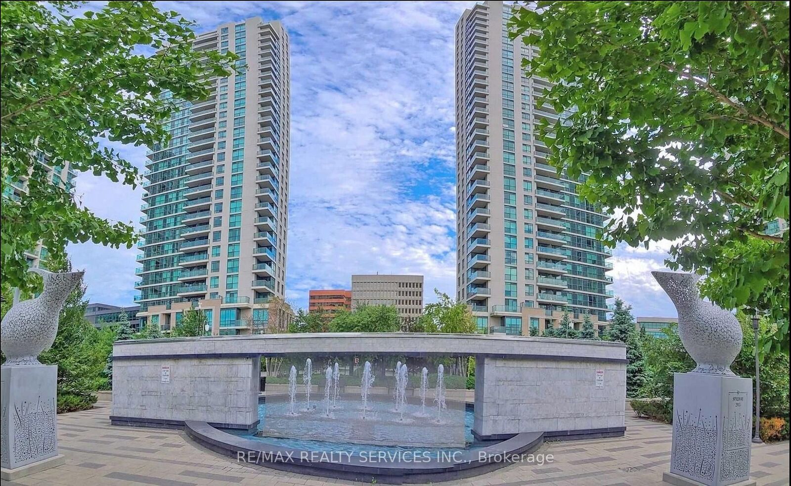 Property Photo:  205 Sherway Gardens Road 811  ON M9C 0A5 
