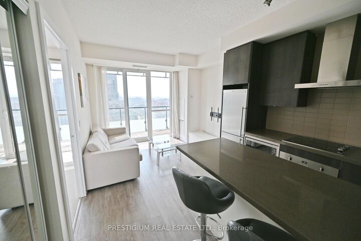 Property Photo:  300 Front Street W 2601  ON M5V 0E9 