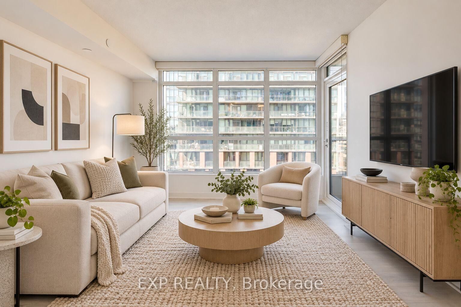 Property Photo:  80 Queens Wharf Road 1015  ON M5V 0J2 