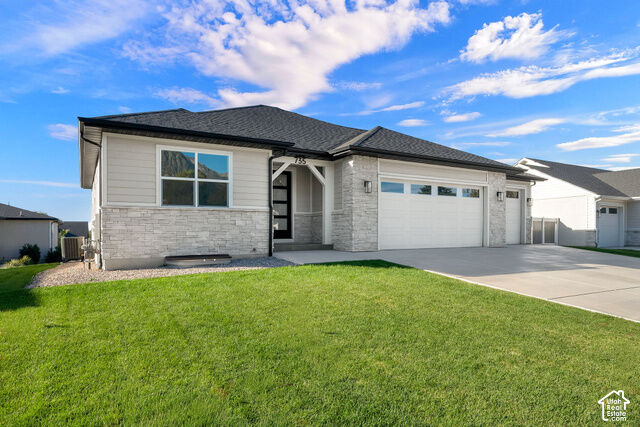 Property Photo:  735 E 2750 N  UT 84414 