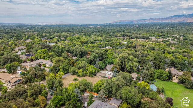 Property Photo:  6275 S Oles Ln  UT 84121 