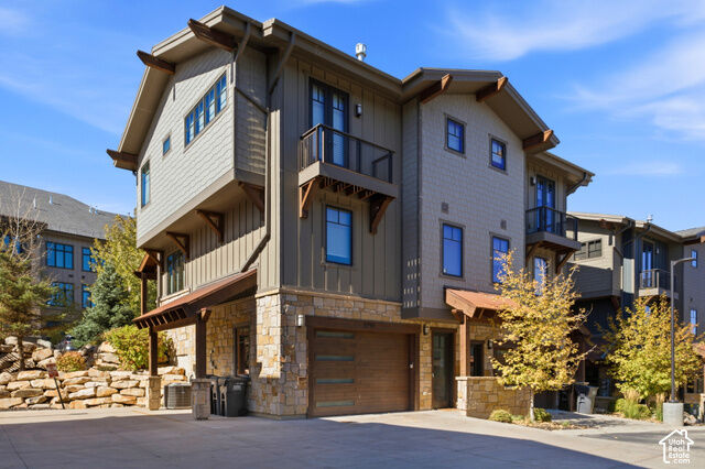 Property Photo: 3792 Blackstone Dr UT 84098