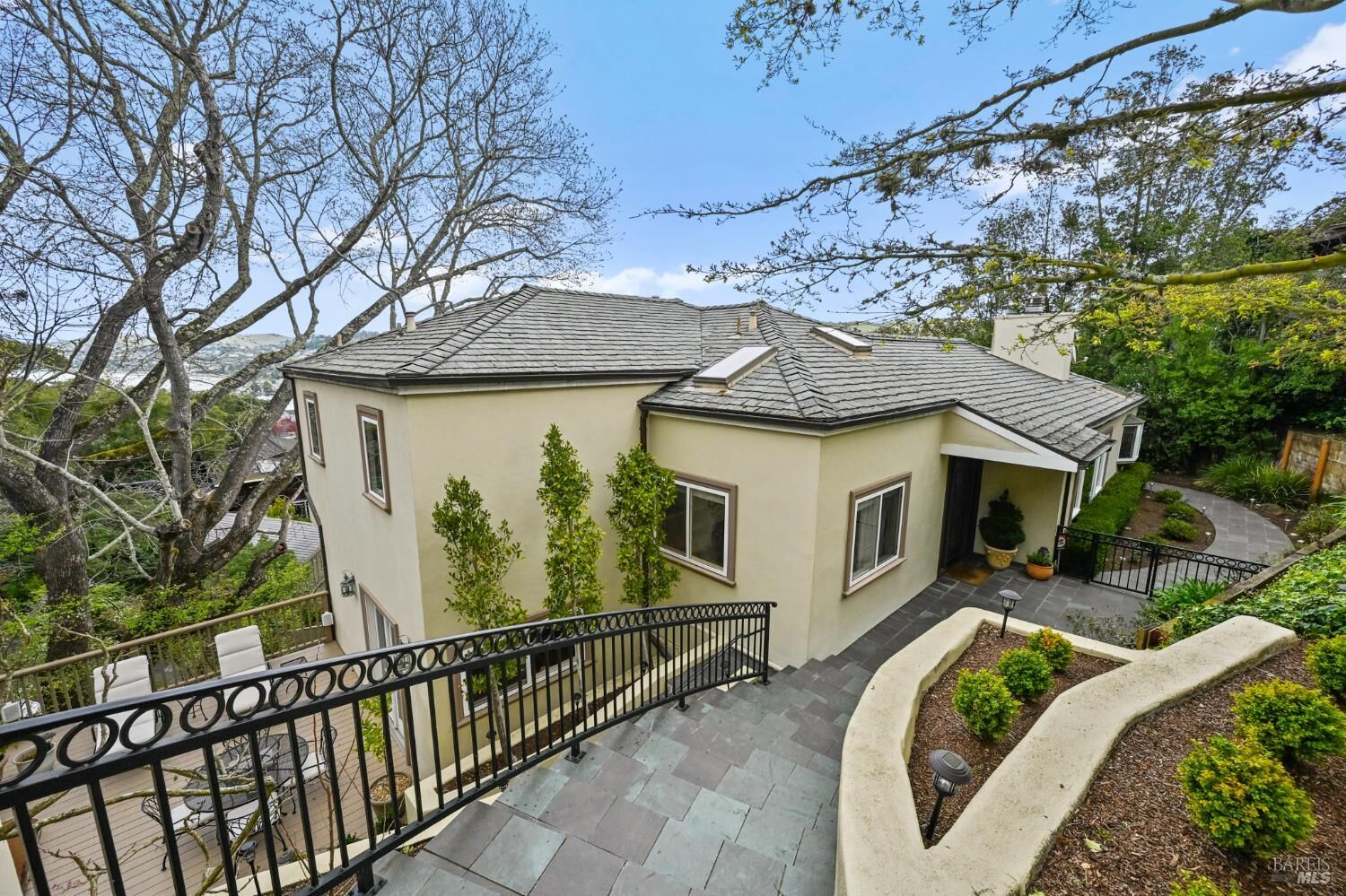 Property Photo: 110 Bella Vista Avenue CA 94920