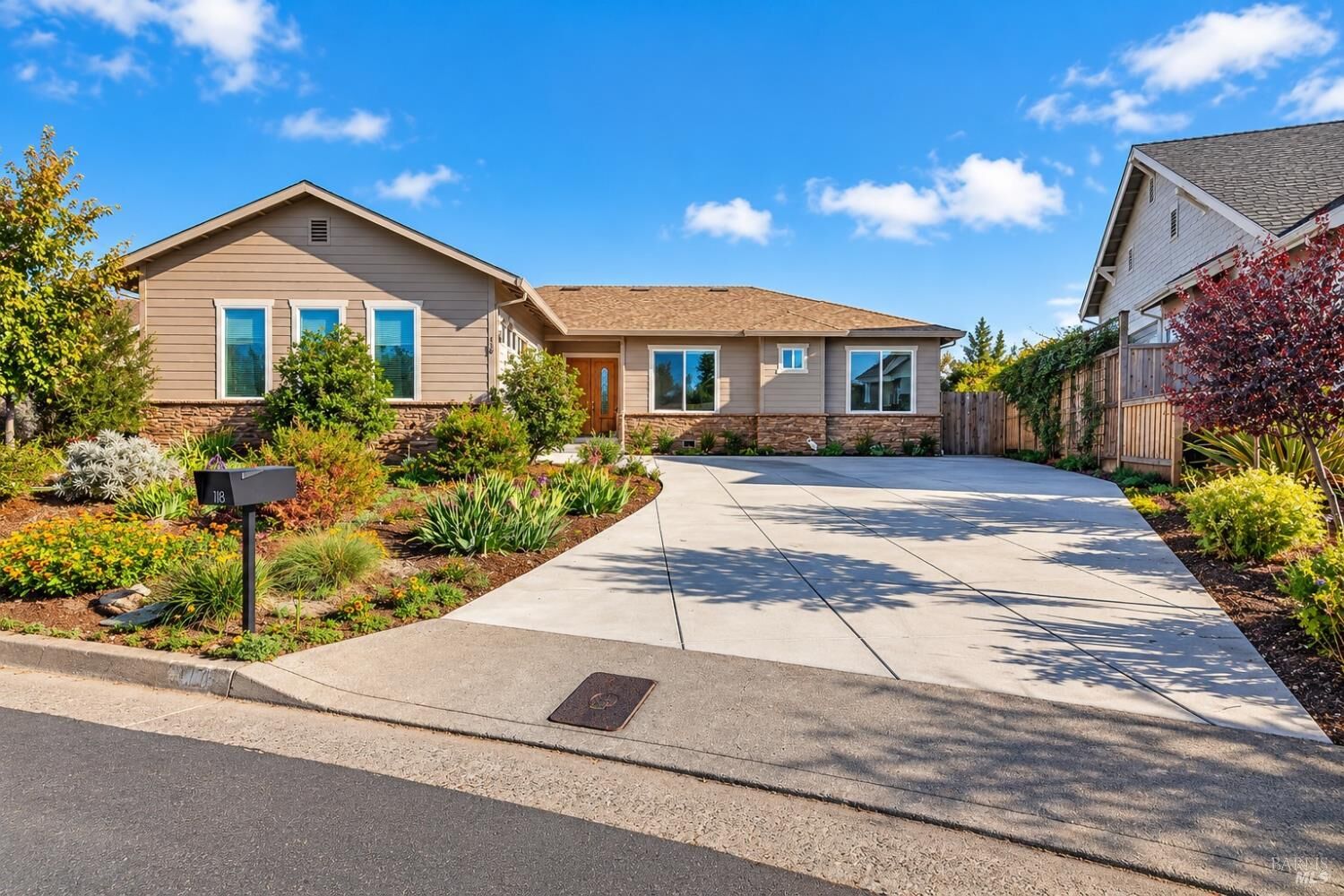 Property Photo:  118 Dorchester Drive  CA 95403 