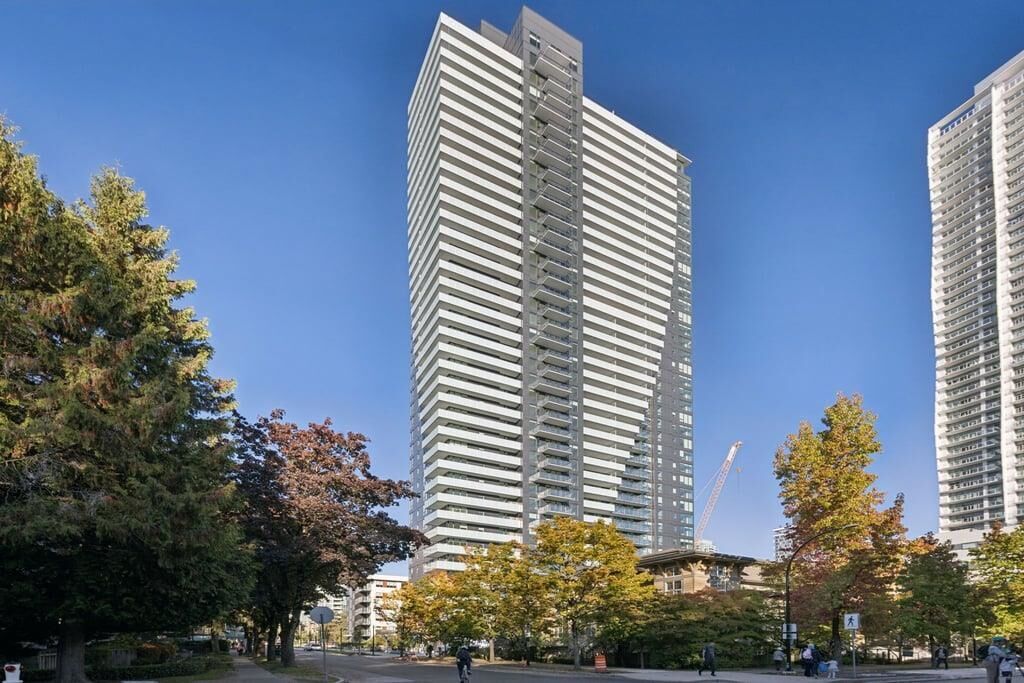Property Photo:  5938 Olive Avenue 502  BC V5H 0M6 