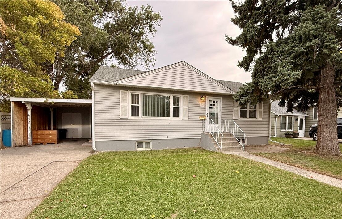 Property Photo: 1708 Clark Ave MT 59102