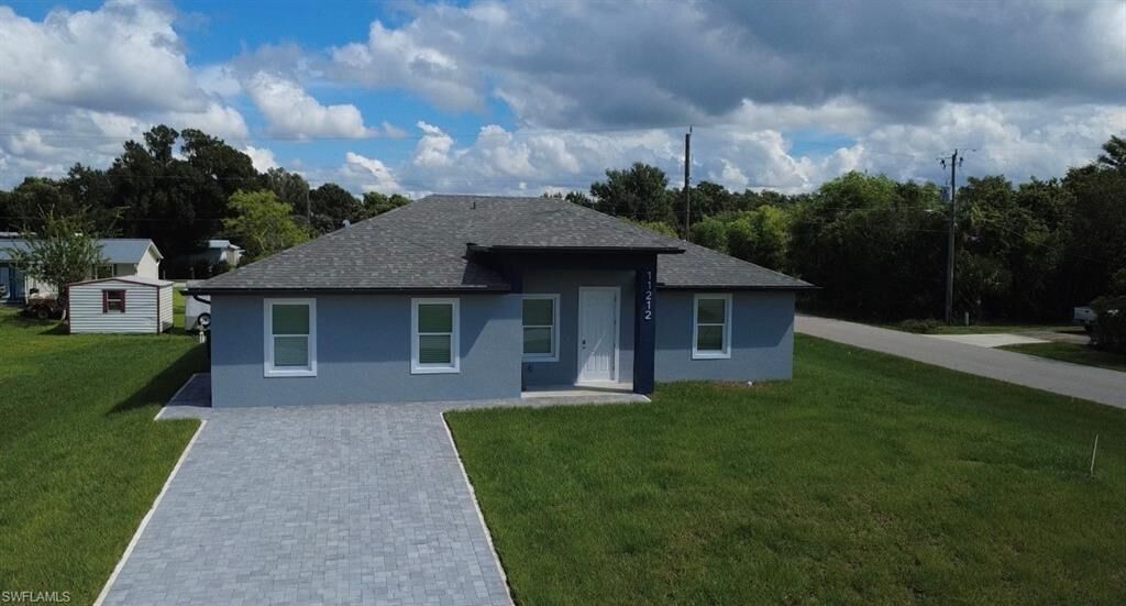 Property Photo:  11212 4th Ave  FL 33955 