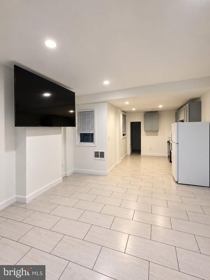 Property Photo:  727 N Dekalb Street  PA 19104 