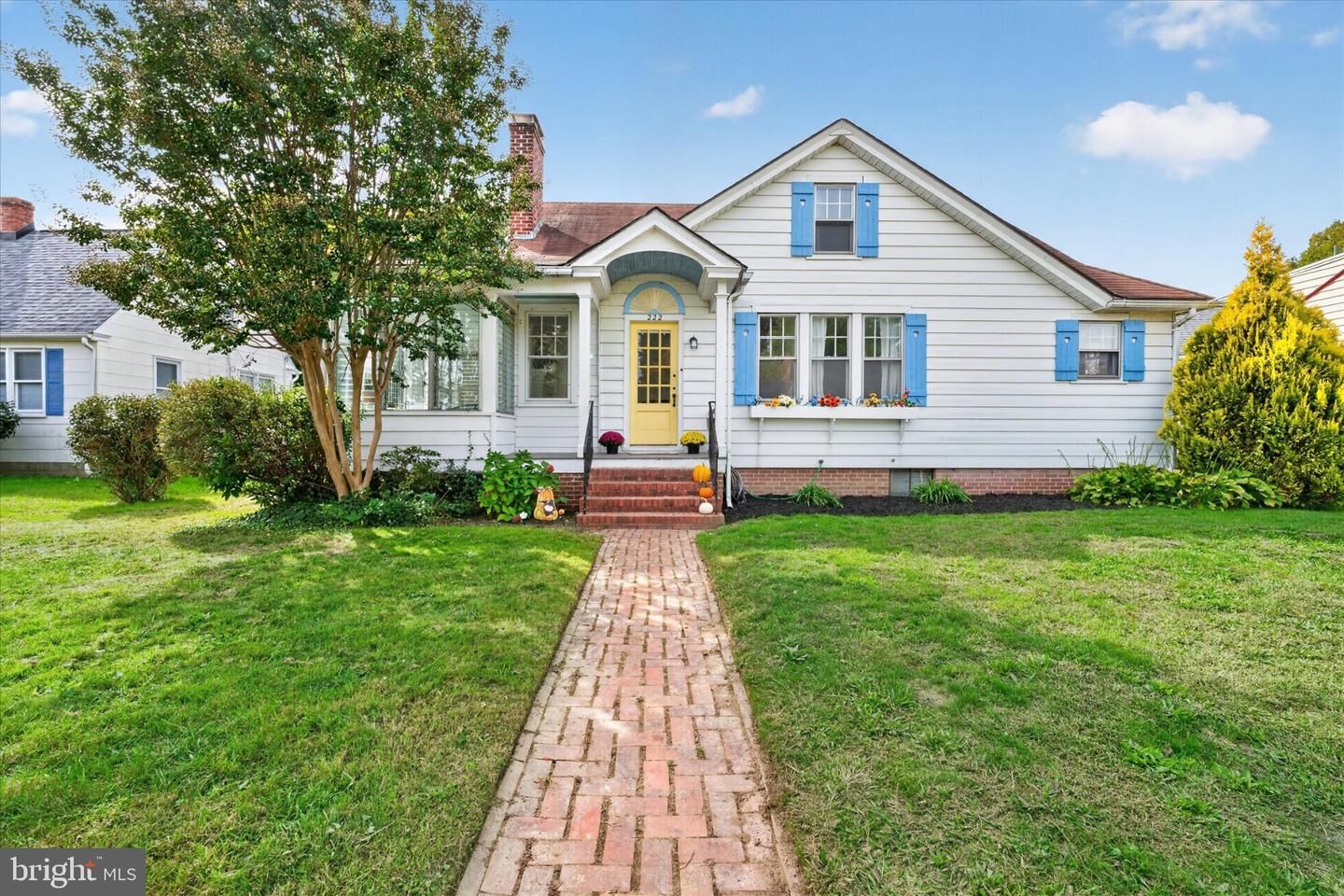 Property Photo:  222 N American Avenue  DE 19901 