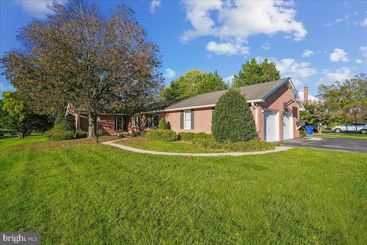 Property Photo:  8101 Sundown Lane  MD 21702 