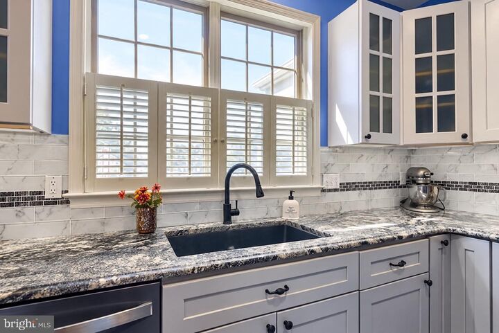 Property Photo:  1000 Havenwood Court  PA 17050 