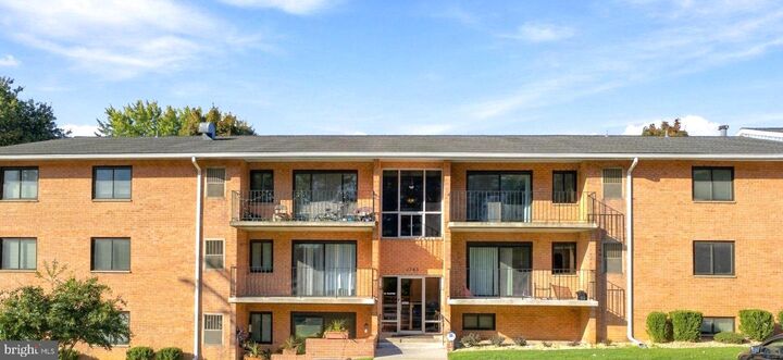 Property Photo: 1745 Edgewood Hill Circle 204 MD 21740