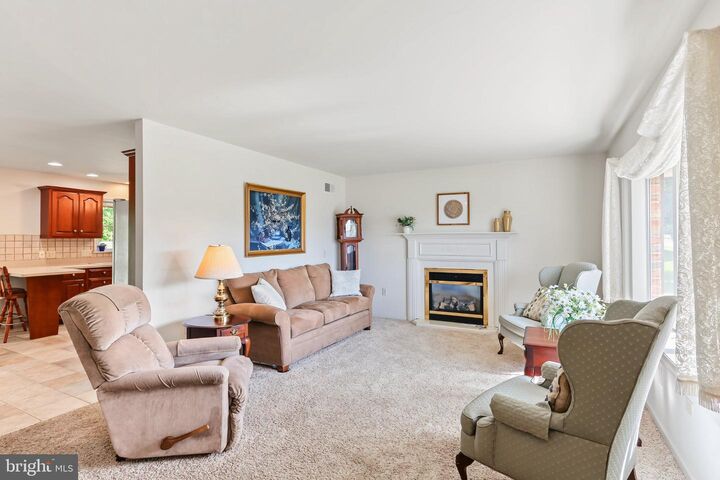 Property Photo:  1089 Horseshoe Circle  PA 17042 
