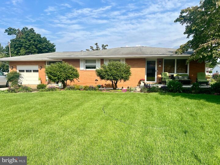 Property Photo: 727 S Myrtle Street NJ 08360