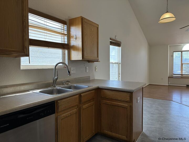 Property Photo:  423 Wasatch St  WY 82001 