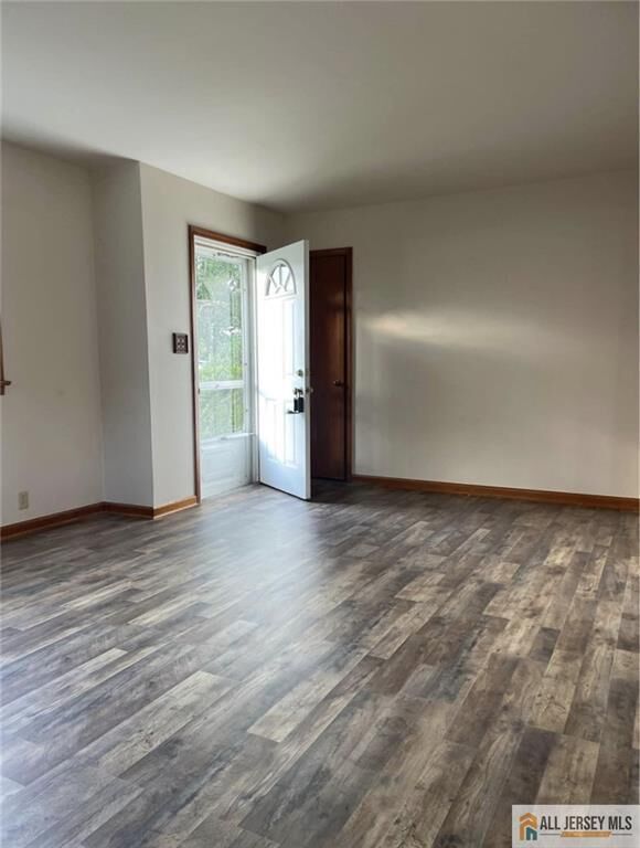 Property Photo: 1601 W 7th Street NJ 08854