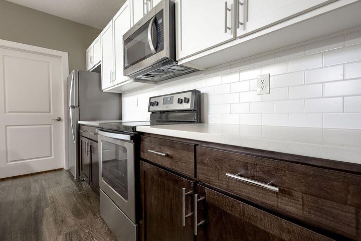 Property Photo:  5684 Apothecary Way  OH 43054 