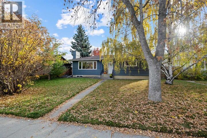 Property Photo:  4207 5 Avenue Southwest  AB T3C 0C4 